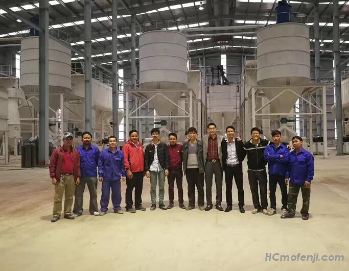 桂林鴻程HCH超細(xì)環(huán)輥磨粉機(jī)客戶(hù)現(xiàn)場(chǎng) 桂林鴻程HCH超細(xì)環(huán)輥磨粉機(jī)客戶(hù)現(xiàn)場(chǎng)