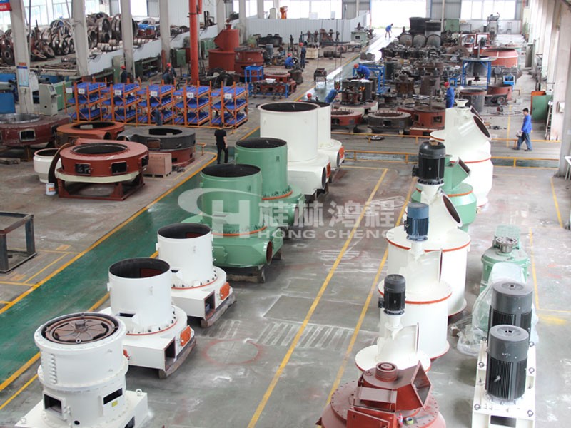 小型礦石磨粉機在哪里能買到？ 到桂林鴻程磨粉機生產基地
